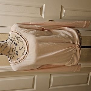 Candie's women's shirt size small  0376